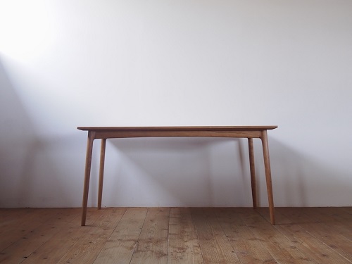 ダイニングテーブル画像